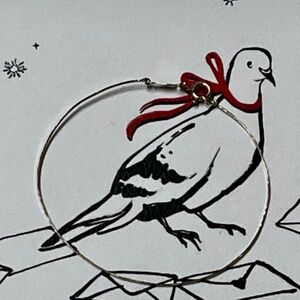 14k Gold Catbird Thread wire bracelet